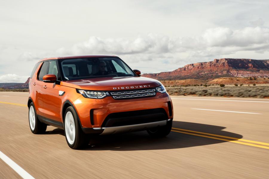  Land Rover Discovery HSE TD6 2017 года  (NA) (фото 44 из 61)